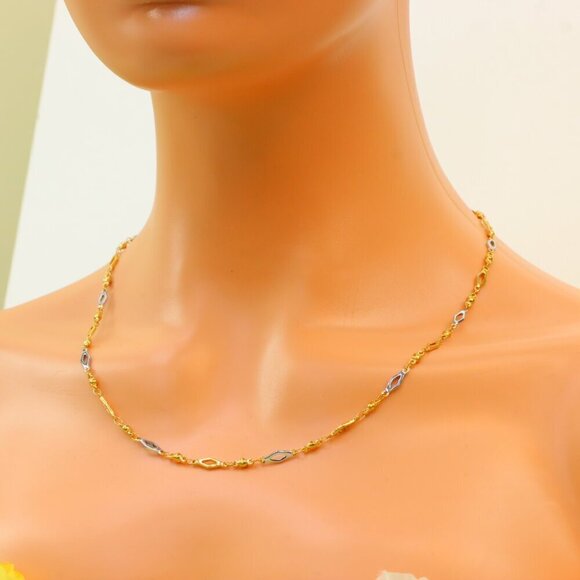 Minimalist Necklace, Sleek & Modern Design, Women’s Fashion, YC110387-N - Picture 5 of 10